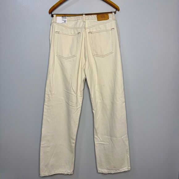 NEW BDG Urban Outfitters Off White Straight Leg Mid Rise Slim Fit Jeans | 32x32 - Picture 4 of 5